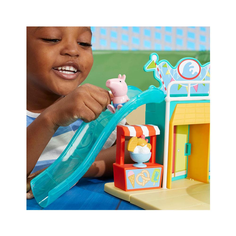 Peppa Pig Toys Peppa's Waterpark Playset With 15 Pieces 2 Figures Kids Toys - Multicolour