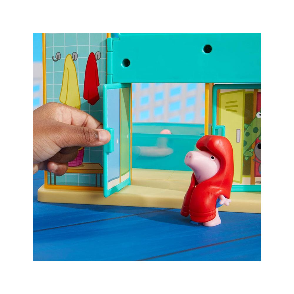 Peppa Pig Toys Peppa's Waterpark Playset With 15 Pieces 2 Figures Kids Toys - Multicolour