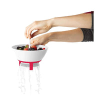 Chef'n Bramble Rinse & Carry Berry Strainer Basket - White
