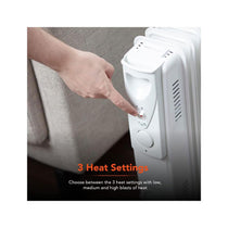 Warmlite 9 Fin Oil Filled Radiator 2000W With 3 Heat Settings & Adjustable Thermostat Overheat Protection Timer - White