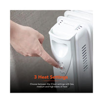 Warmlite 9 Fin Oil Filled Radiator 2000W With 3 Heat Settings & 24hr Timer - White