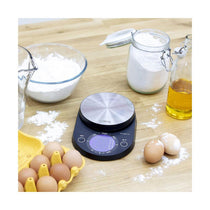 Tower Electronic Kitchen Scale With Extra-Large LCD Screen And Zero Weigh Function 5kg Capacity - Black