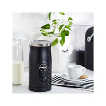 Lavazza A Modo Mio Milk Easy Frother 500W 120ml - Black