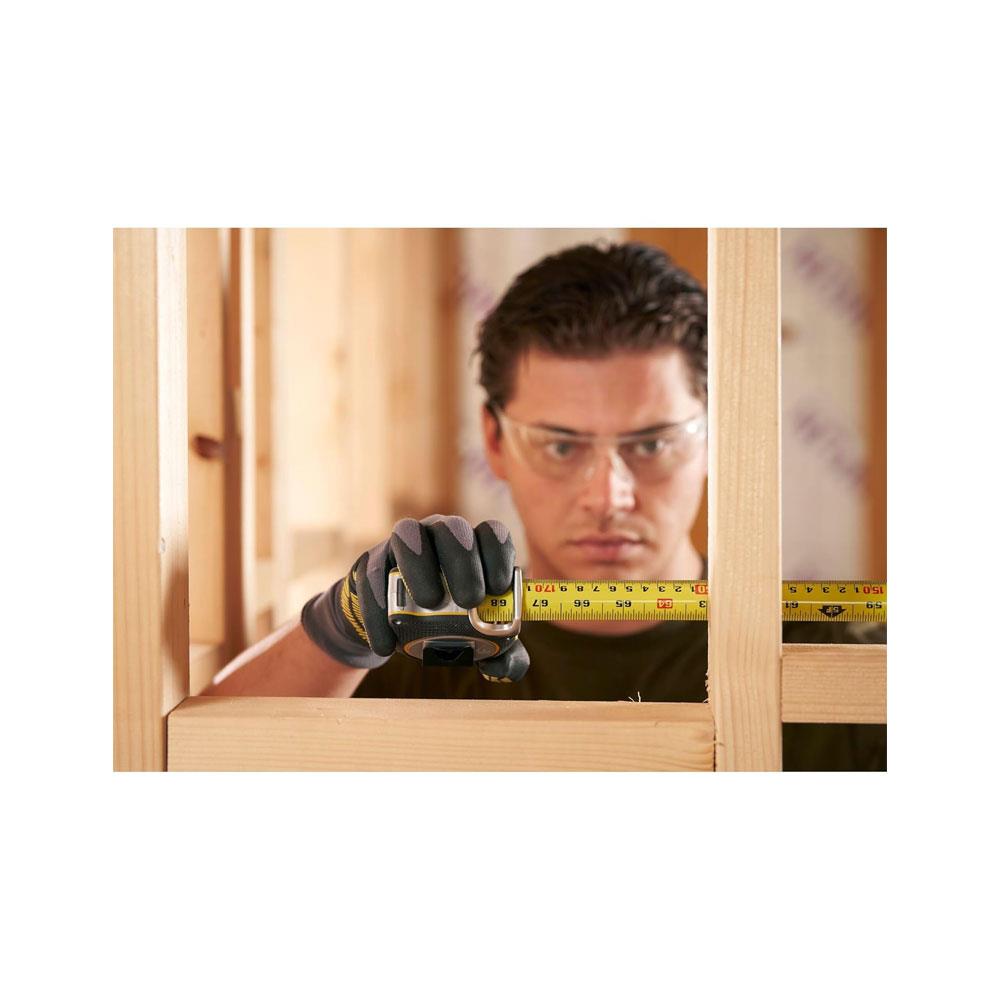 Stanley FATMAX XTREME Tape Measure 8m/26ft Width 32mm 3-82-185 - Black