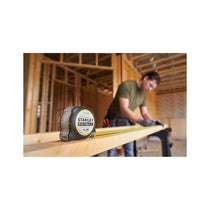 Stanley FATMAX XTREME Tape Measure 8m/26ft Width 32mm 3-82-185 - Black