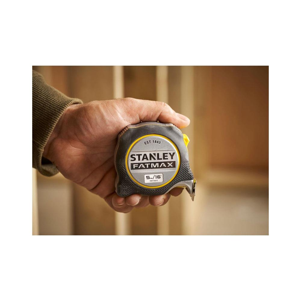Stanley FATMAX XTREME Tape Measure 5m/16ft Width 32mm 3-82-155 - Black/Yellow