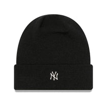 New Era Metallic Badge Cuffed Yankees Beanie - Black