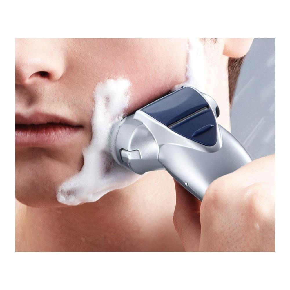 Panasonic 3-Blade Electric Shaver Wet/Dry With Pop-up Trimmer Secondary image