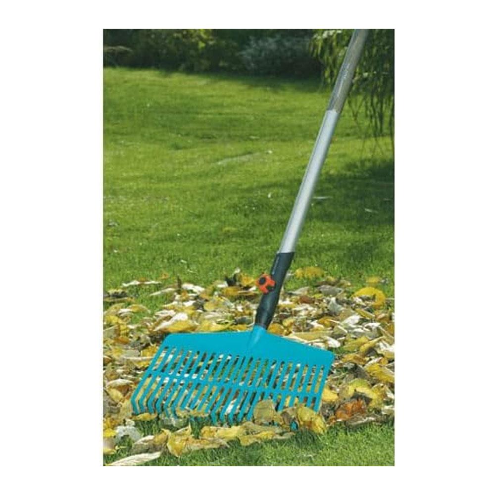 Gardena Combisystem Lawn Rake Assortment 43cm Working Width - Green