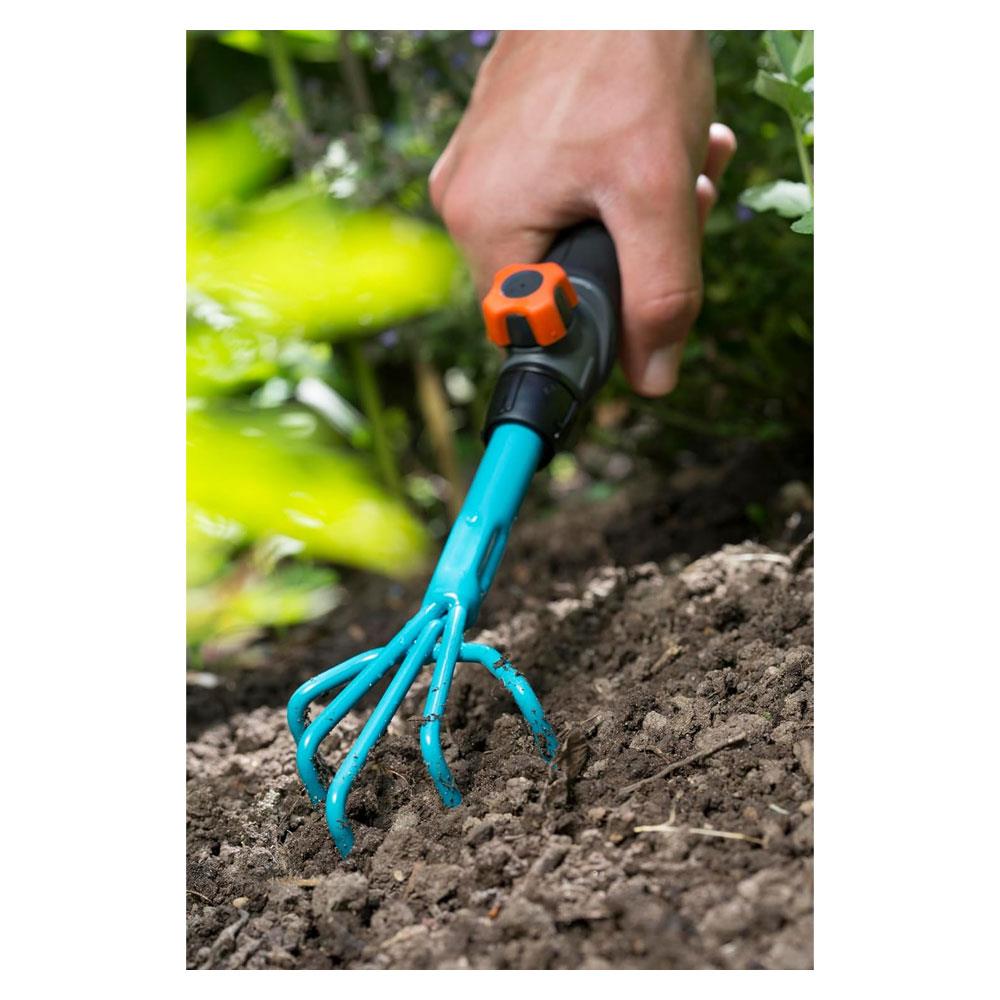 Gardena Combisystem Hand Weeder - Blue/Black