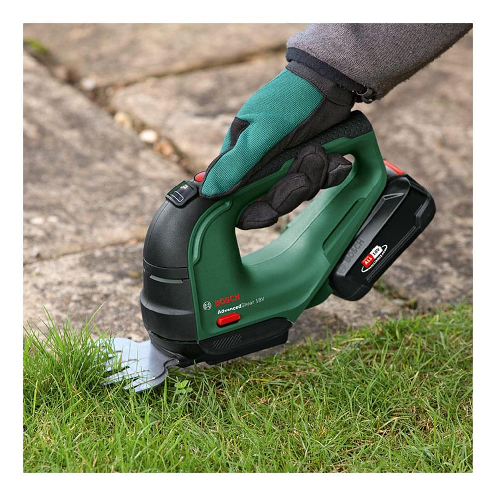 Bosch AdvancedShear 18V-10 Cordless Grass Shear Body Only - Classic Green
