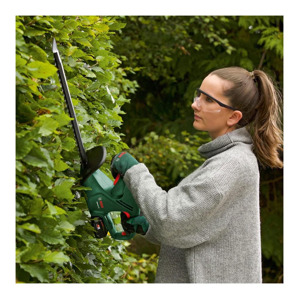 Bosch EasyHedgeCut 18V-52-13 Cordless Hedgecutter Body Only - Classic Green