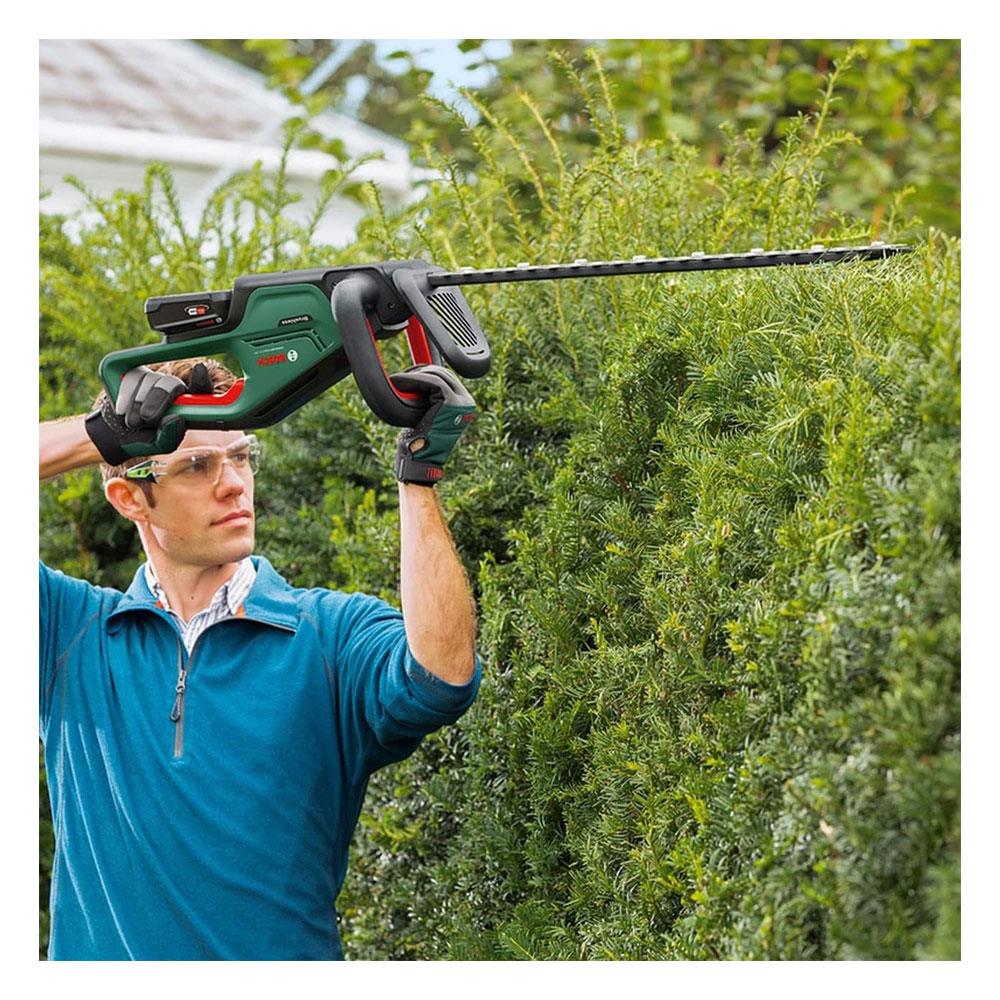 Bosch UniversalHedgeCut 18V-55 Cordless Hedgecutter 2.5Ah Battery & AL 1830 CV Charger - Classic Green