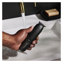 Remington ONE 10-In-1 Head & Body Multi-Groomer Waterproof 7 Combs Silver/Black