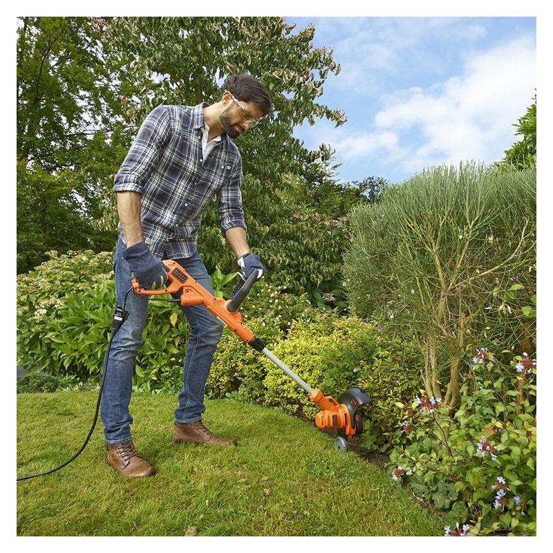 Black & Decker Corded Electric Grass Strimmer With Automatic Single Line Feed 550W 240V - Orange/Black