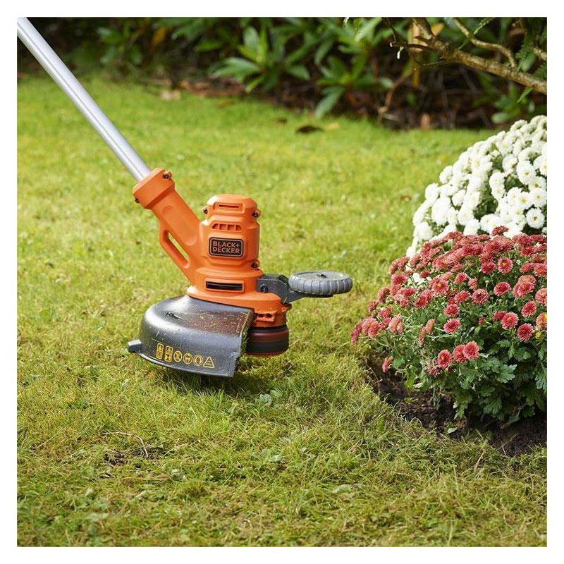 Black & Decker Corded Electric Grass Strimmer With Automatic Single Line Feed 550W 240V - Orange/Black