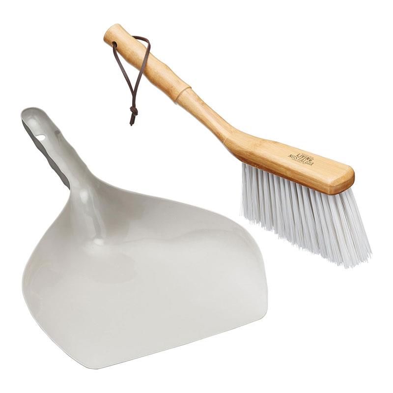 KitchenCraft Living Nostalgia Traditional Dustpan And Brush Set Secondary image