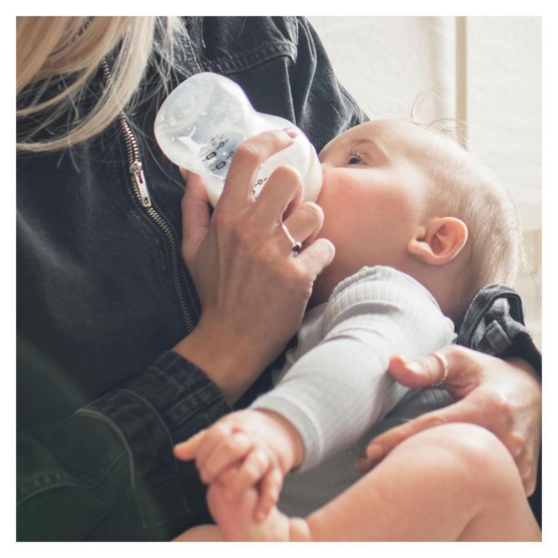 Tommee Tippee New Complete Feeding Kit Electric Steam Steriliser Newborn Self-Sterilising Baby Bottles Easiwarm Bottle Warmer White