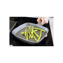 KitchenCraft Square Grill Pan 23cm Cast Iron Griddle Pan Black