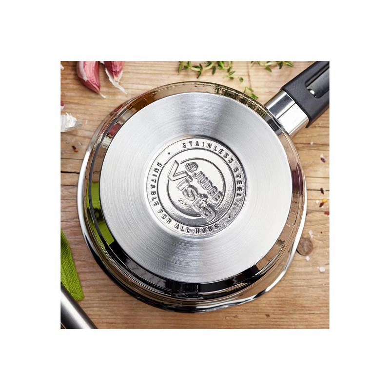 Judge Vista Draining Cookware Set Set of 5 16cm 18cm 20cm Saucepans With Pouring Lip And Strainer Lids 14cm Milk Pan 26cm Non-Stick Frying Pan Silver