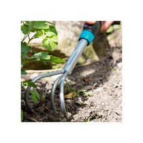 Gardena Comfort Hand Grubber Ergonomic Soil Aerator Tool Metal Black/Blue