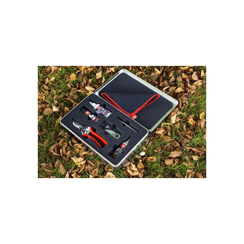 Felco Model 933 Model 2 Secateurs Service And Maintenance Box Spare Blade 2/3 Lubricating Spray Sap Remover Grease Sharperner Adjustment Key 2/30 Cleaning Towel Secondary image