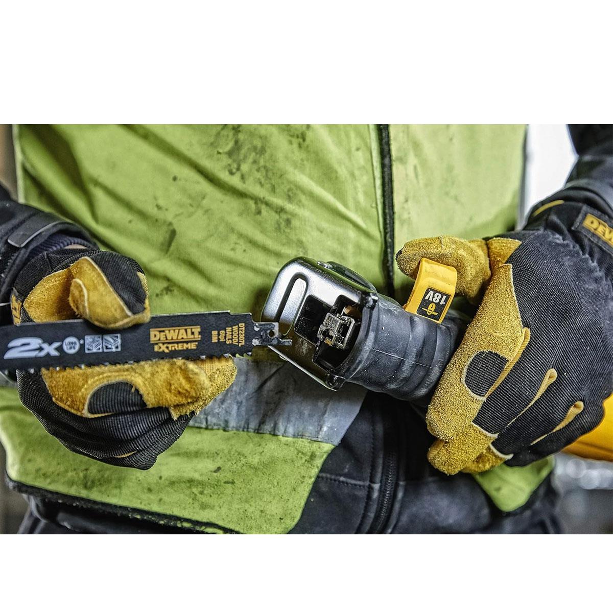 Dewalt 18V XR Lithium-Ion Cordless Reciprocating Saw Bare Unit Tool Only Yellow/Black