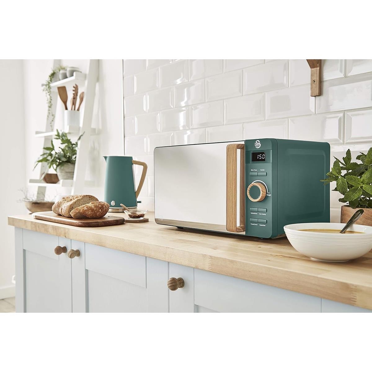 Swan Nordic Digital Microwave Matte Finish 6 Power Levels 800 W 20 Litre - Pine Green