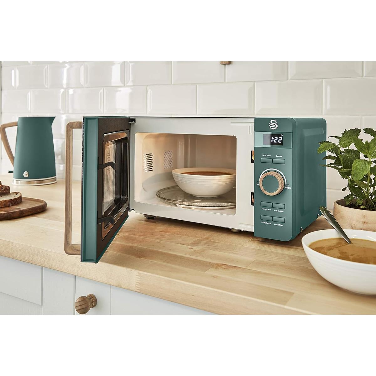 Swan Nordic Digital Microwave Matte Finish 6 Power Levels 800 W 20 Litre - Pine Green
