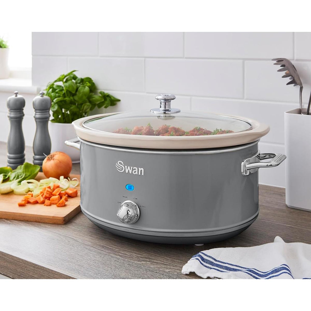Swan Retro Slow Cooker With 3 Temperature Settings 320 W 6.5 Litre - Grey