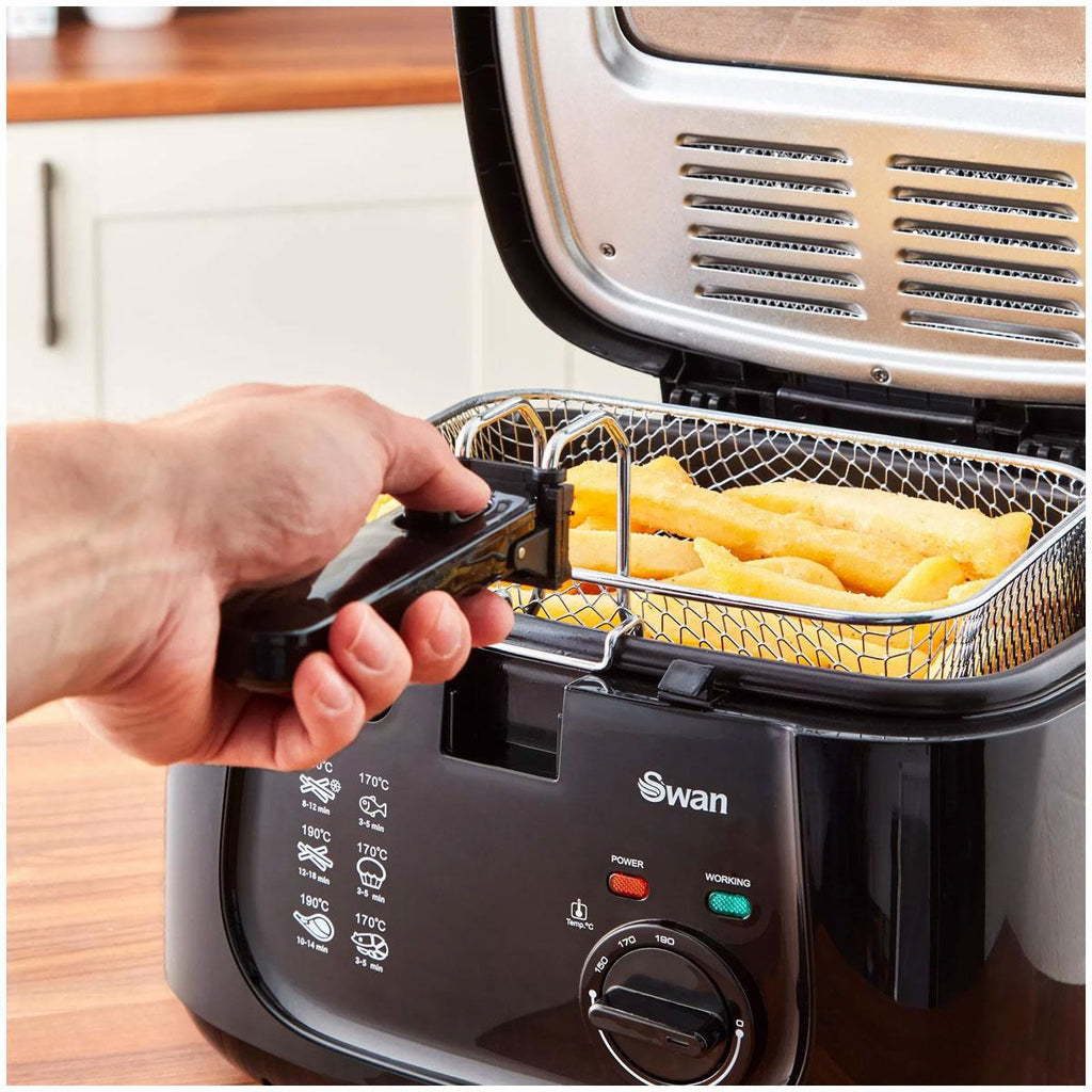 Swan Square Deep Fat Fryer With Viewing Window 1800 W 2.5 Litre - Black