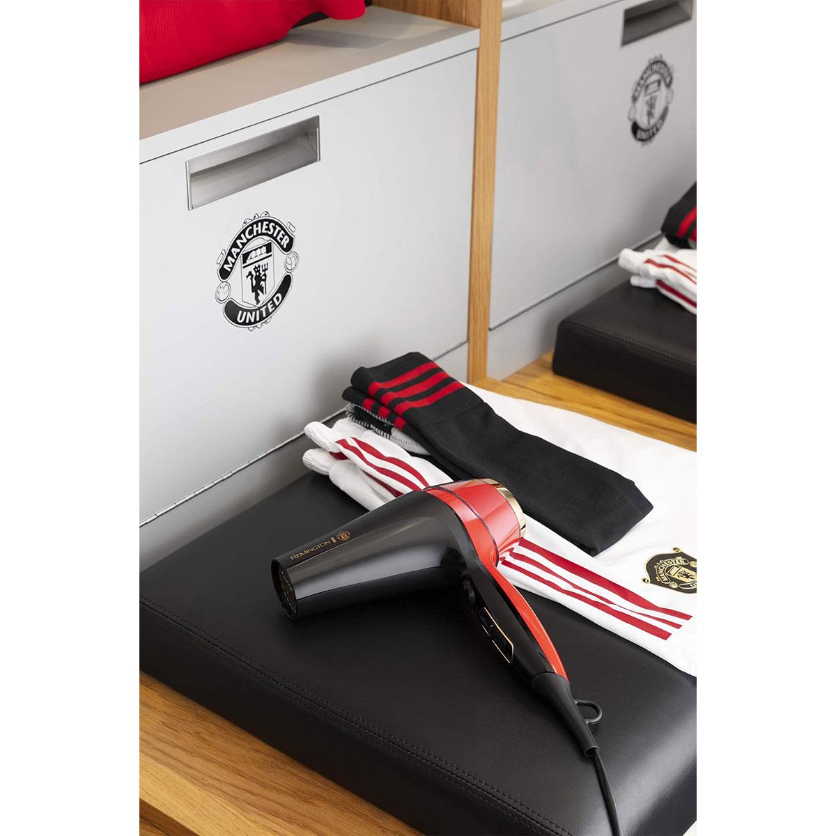 Remington Thermacare Pro 2400 Hair Dryer Manchester United Edition - Black And Red