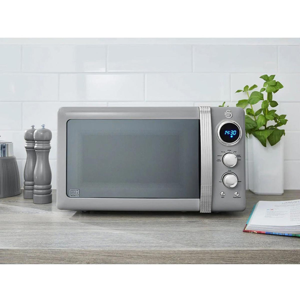 Swan Retro Digital Microwave With 5 Power Levels 800 W 20 Litre - Grey