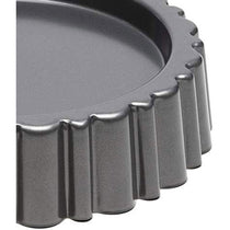 KitchenCraft Chicago Metallic Non-Stick Mary Ann Cake Pan 27cm x 6cm - Grey