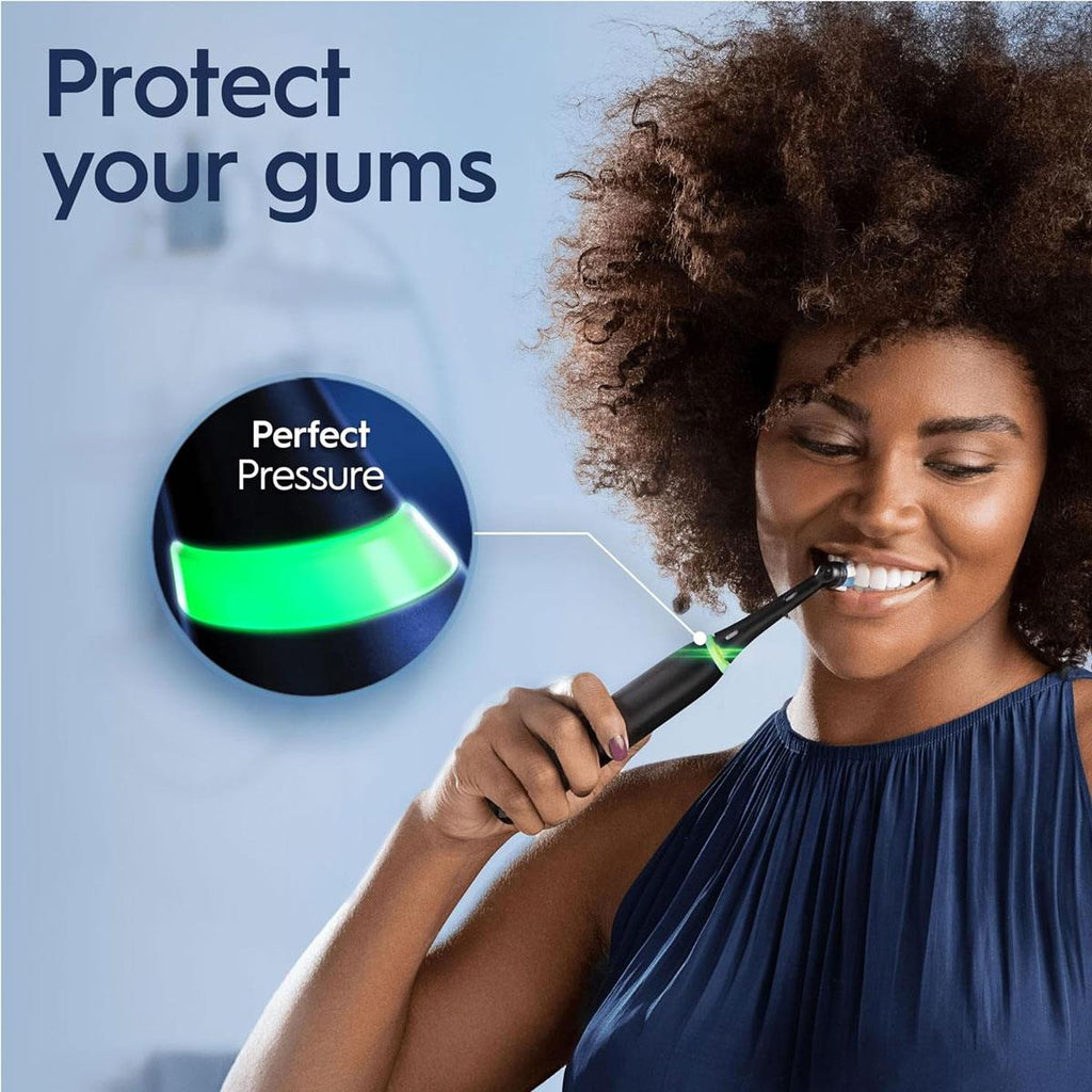 Oral-B iO4 Electric Toothbrush With 1 Toothbrush Head And Travel Case - Black