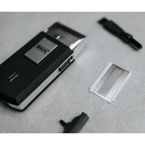 Wahl Travel Shaver Razor Cordless And Rechargeable 45 Min Run Time - Black