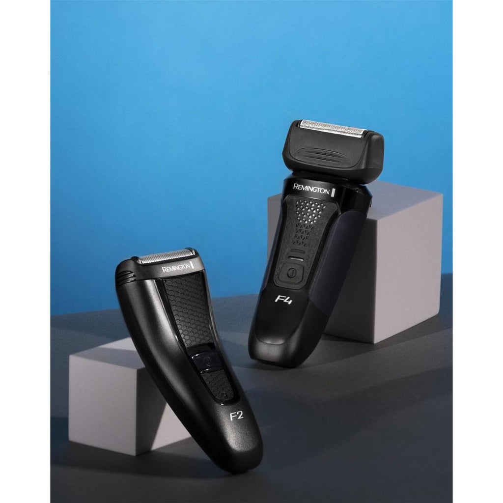 Remington F4 Men's Electric Shaver Cordless Wet & Dry Foil Shaver Flexible Cutting Pivoting Head Waterproof Black