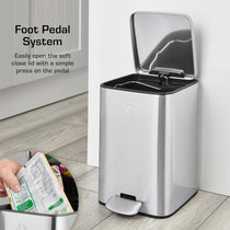 Swan 5L Stainless Steel Pedal Bin with Foot Pedal System Removable Inner Bucket Anti-Slip Base Fingerprint Proof Finish Silver