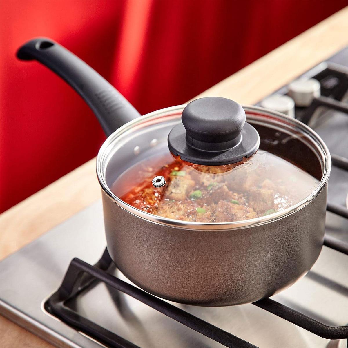 Judge Everyday Non-Stick Saucepan 20cm/2.4 Litres Vented Glass Lid Stay Cool Handle Aluminium Grey