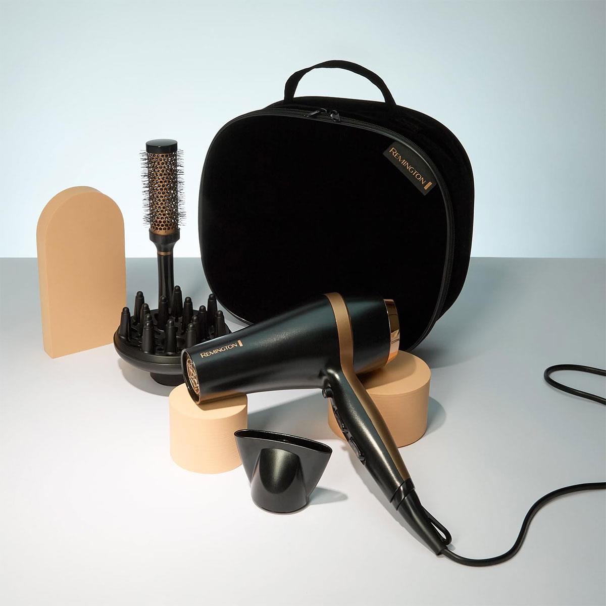 Remington Salon Smooth Hair Dryer 2000W Gift Set With Concentrator & Diffuser Ceramic Ionic Grille 3 Heat & 2 Speed Settings Cool Shot Round Brush Black