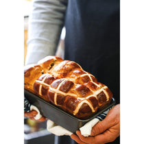 MasterClass Non-Stick Loaf Pan Tin 900g/2lb With PTFE PFOA And BPA Free Robust 1mm Thick Carbon Steel Grey