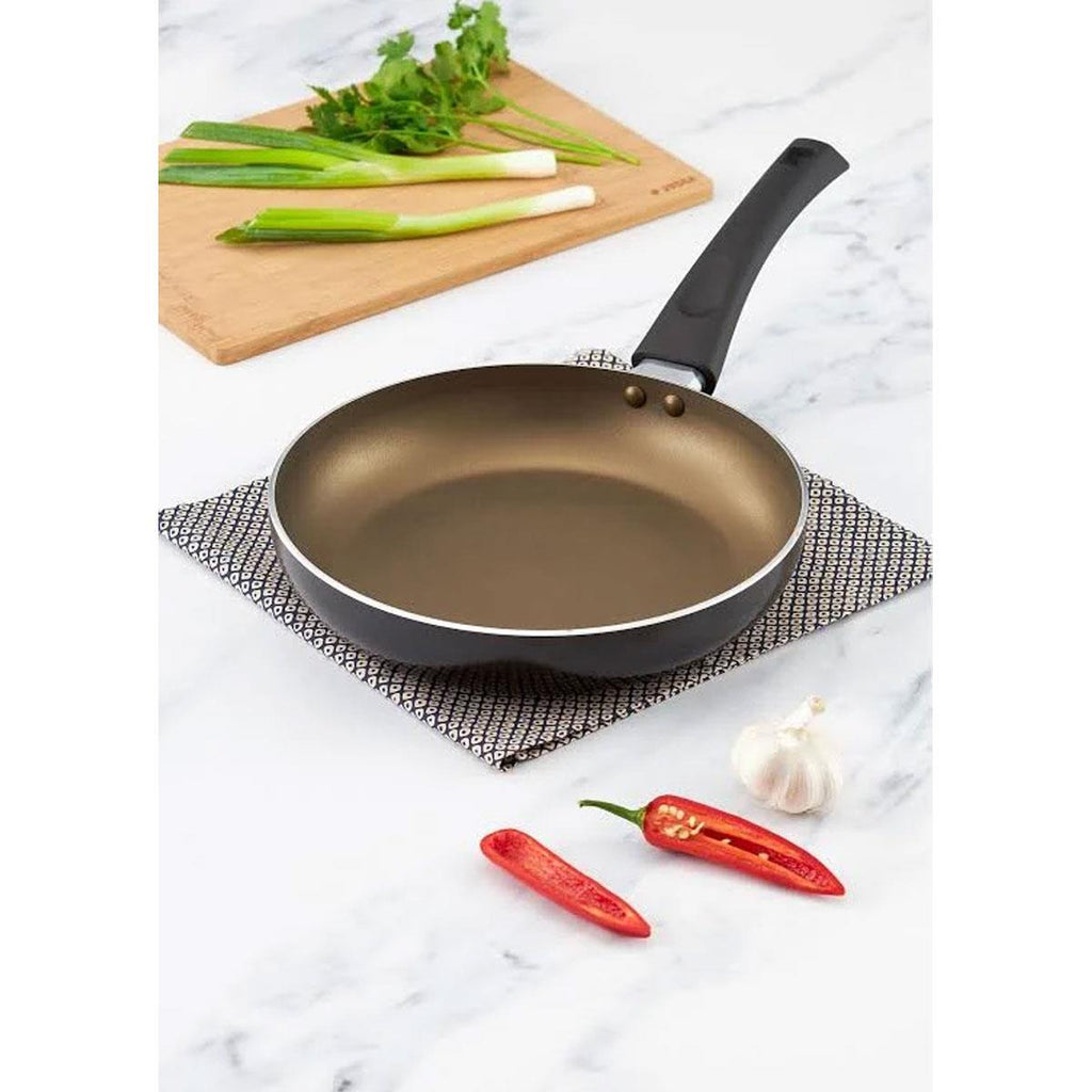 Judge Essentials Radiant Frying Pan 24cm Teflon Non-Stick Black