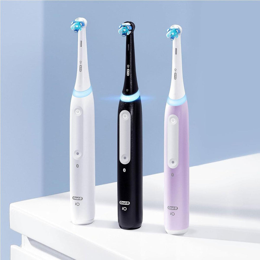 Oral-B iO4 Rechargeable Electric Toothbrush With Travel Case 4 Brushing Modes And Smart Pressure Sensor White