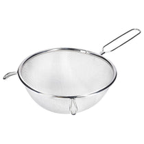 KitchenCraft Medium Metal Mesh Kitchen Sieve Silver