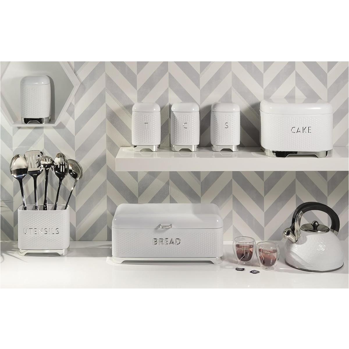 KitchenCraft Lovello Textured Whistling Stove Top Kettle 2.5L Ice White
