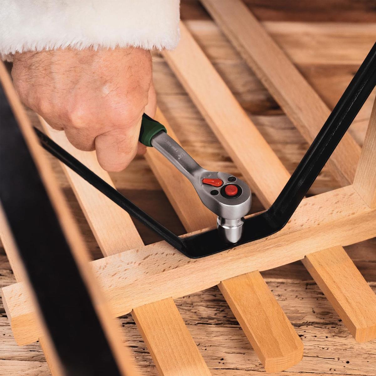 Bosch DIY Advent Calendar 2026 44-Piece Hand Tool Set With Screwdriver Bits Pliers & Storage Bag