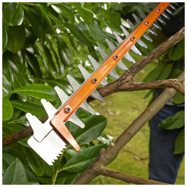Black & Decker Hedge Trimmer With Saw Blade 60 cm 600 W 240 V - Black - Image 5