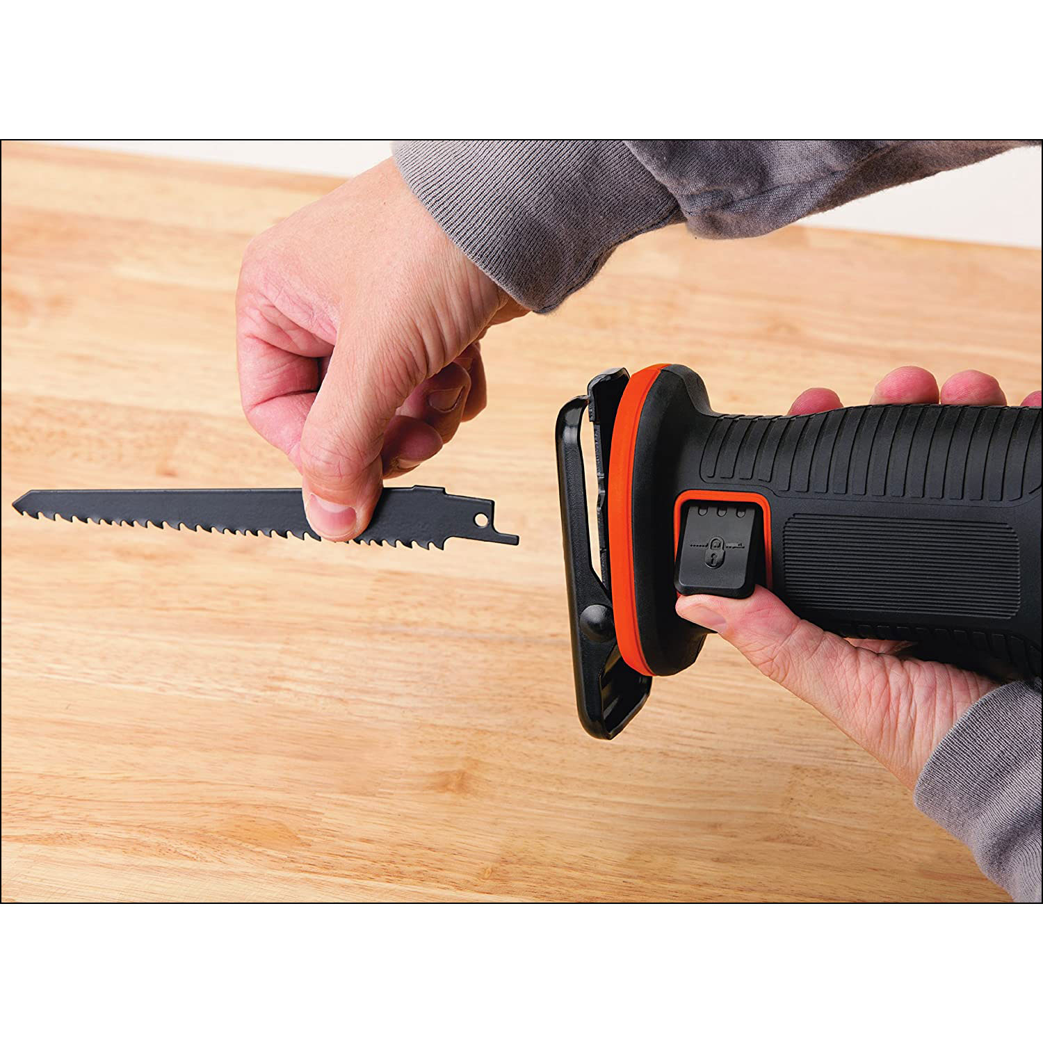 Black+Decker 18V Cordless Reciprocating Saw Bare Unit (Battery not