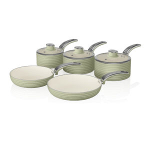 Swan Retro Non Stick Saucepans And Frying Pans 5 Piece Set With Glass Lid – Green