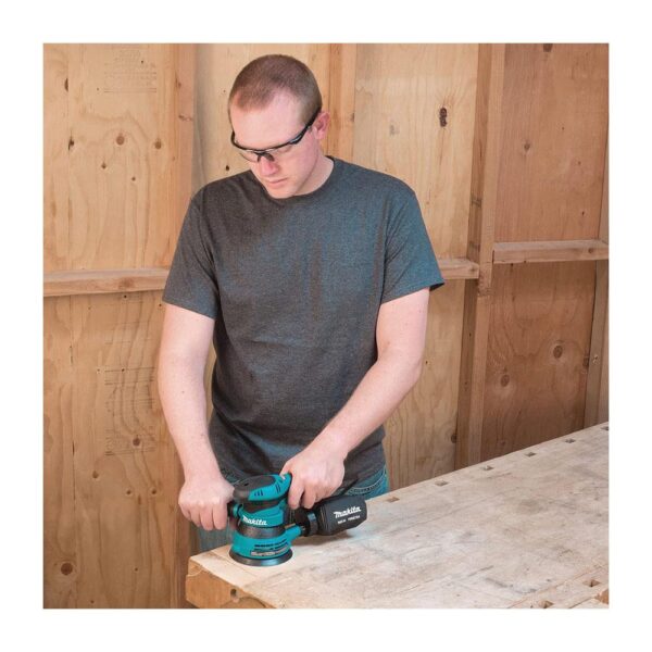Makita Random Orbit Sander 125mm 300W 240V - Image 3